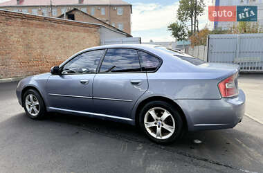 Седан Subaru Legacy 2006 в  фото 11 Седан Subaru Legacy 2006 в