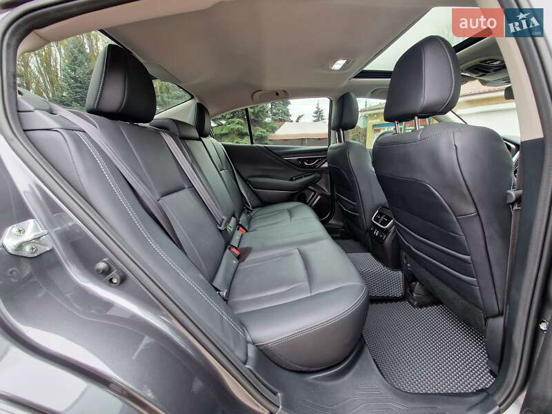 Седан Subaru Legacy 2023 в Дніпрі