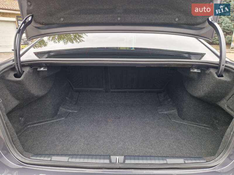 Седан Subaru Legacy 2023 в Дніпрі