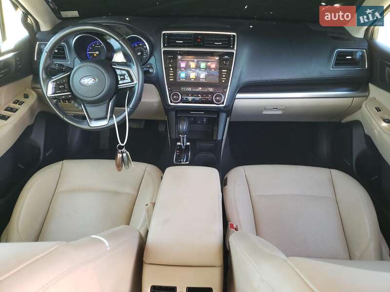 Седан Subaru Legacy 2018 в Львові