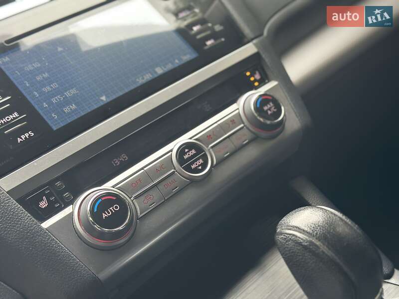 Универсал Subaru Legacy 2014 в Дрогобыче