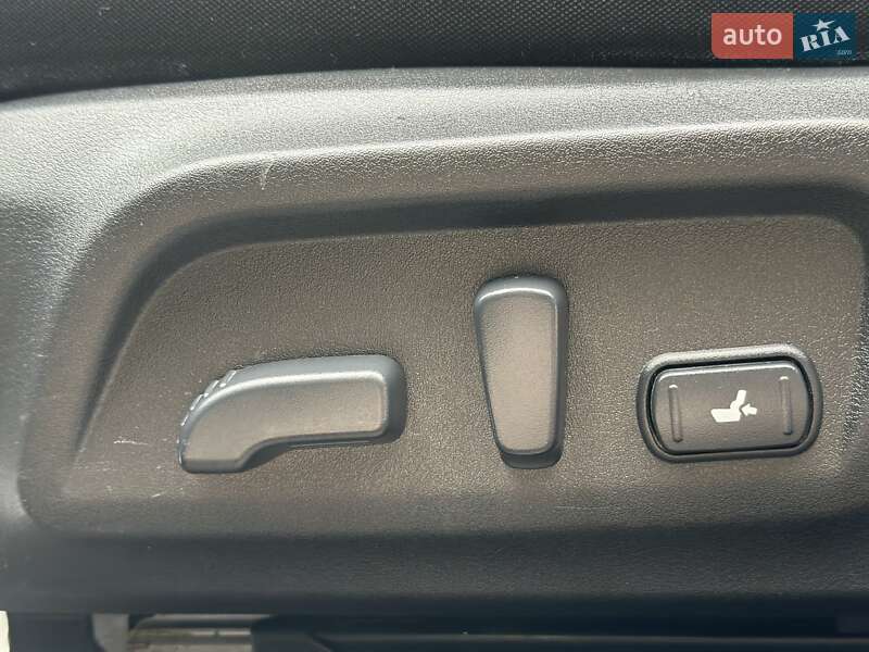 Универсал Subaru Legacy 2014 в Дрогобыче