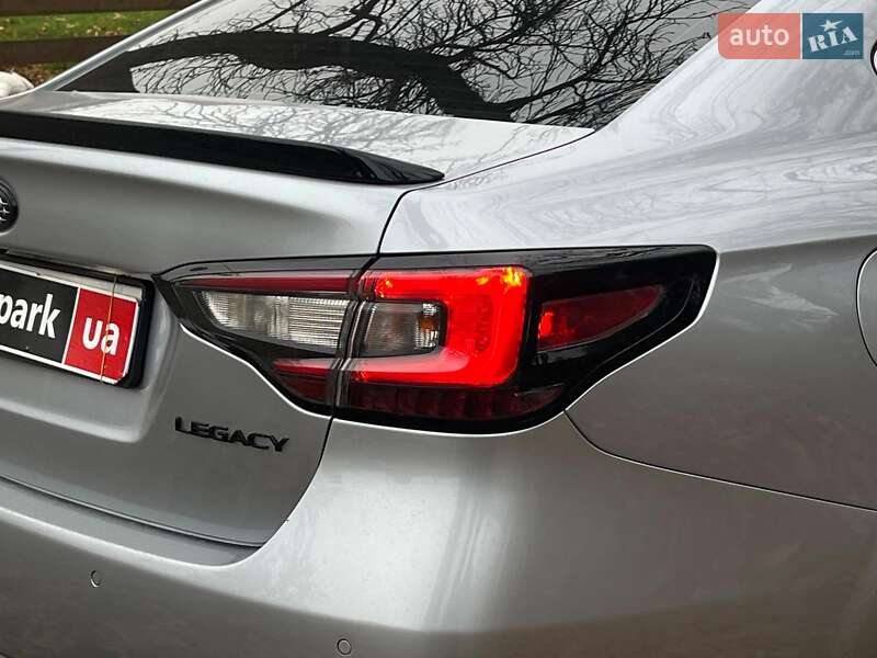 Седан Subaru Legacy 2019 в Киеве