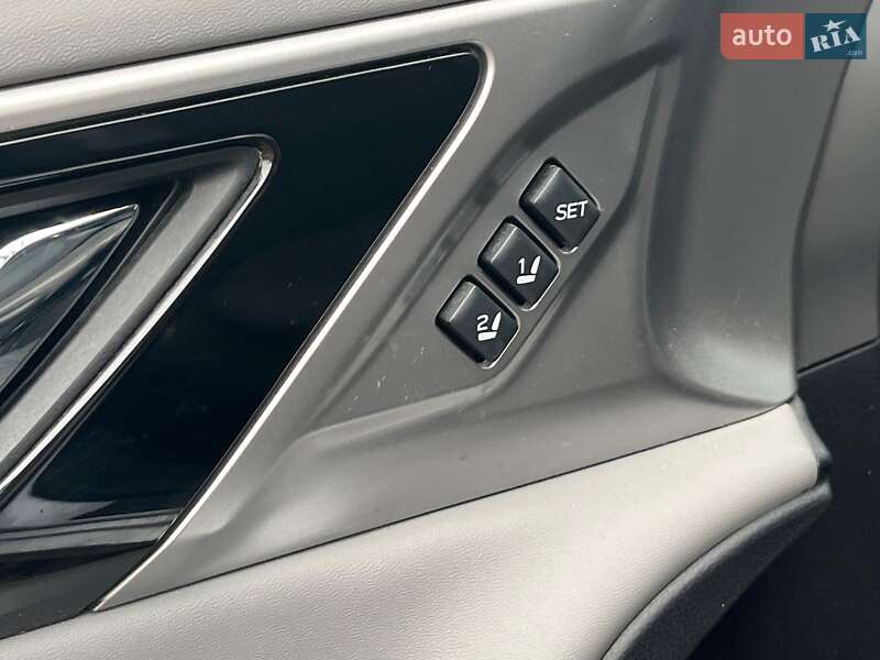 Седан Subaru Legacy 2019 в Киеве