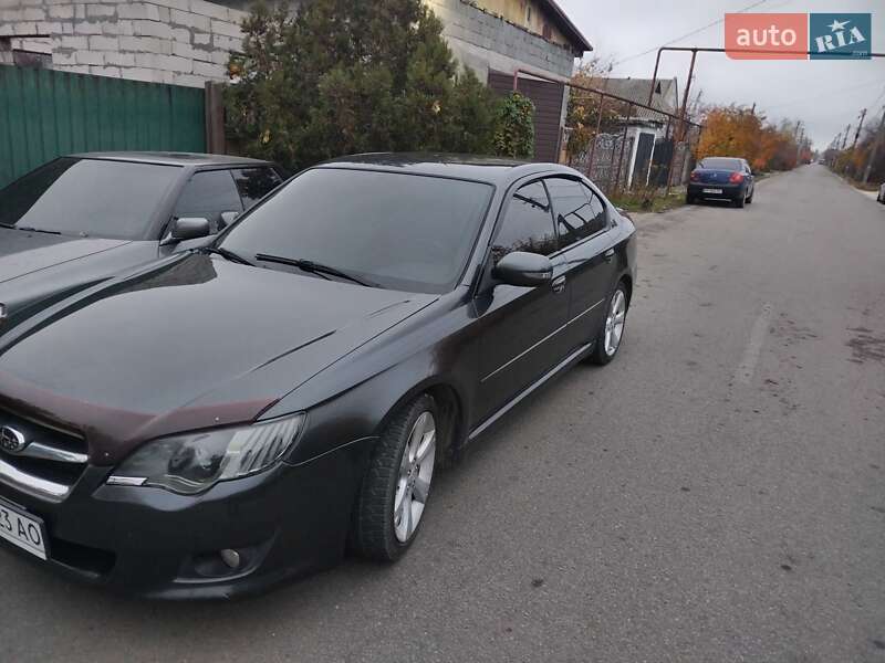 Седан Subaru Legacy 2006 в Днепре