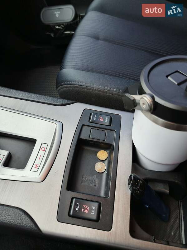 Седан Subaru Legacy 2010 в Днепре