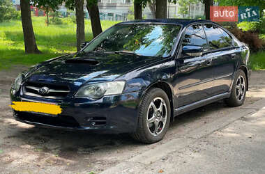 Седан Subaru Legacy 2004 в Киеве