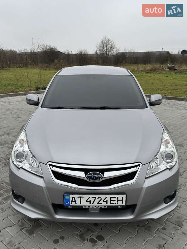 Универсал Subaru Legacy 2009 в Ивано-Франковске