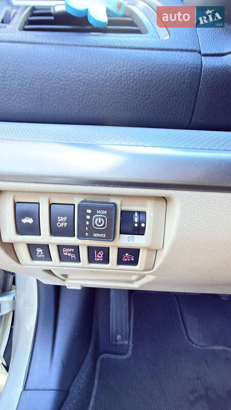 Седан Subaru Legacy 2016 в Киеве