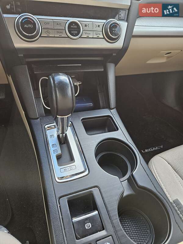 Седан Subaru Legacy 2015 в Трускавце