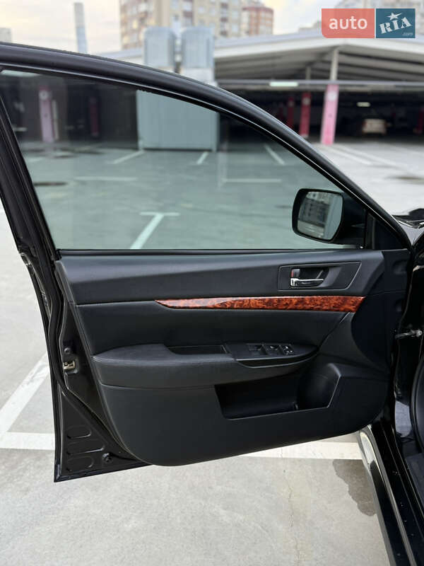 Седан Subaru Legacy 2011 в Киеве фото 19 Седан Subaru Legacy 2011 в Киеве