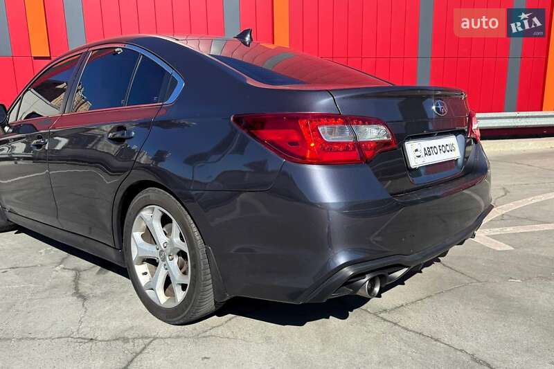 Седан Subaru Legacy 2015 в Киеве