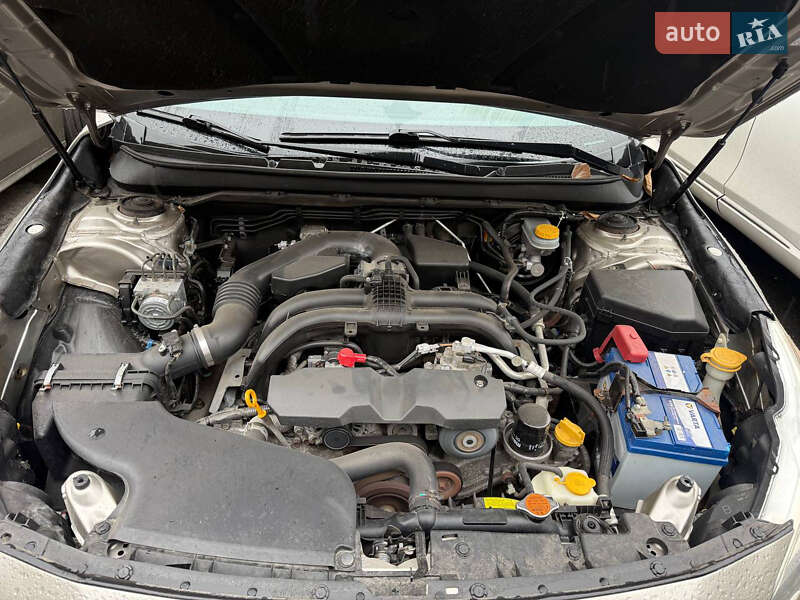 Седан Subaru Legacy 2014 в Києві
