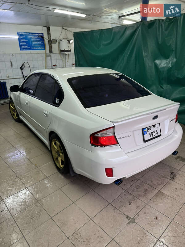 Седан Subaru Legacy 2008 в Ровно