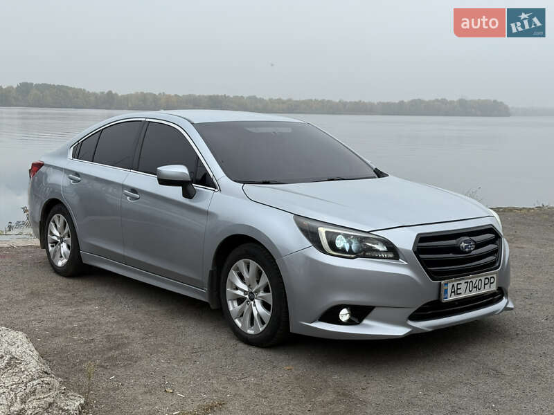 Седан Subaru Legacy 2016 в Днепре