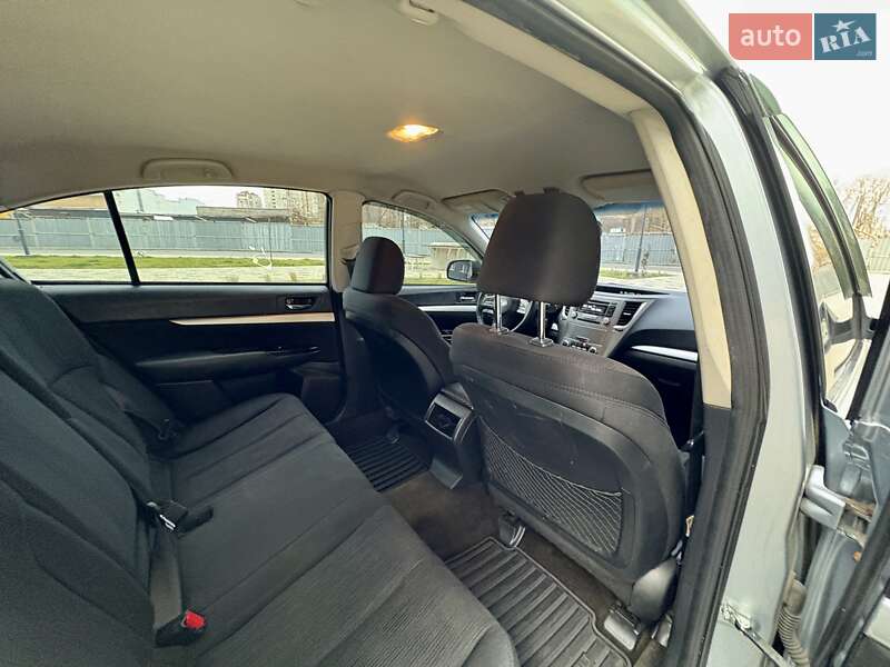 Седан Subaru Legacy 2012 в Одессе