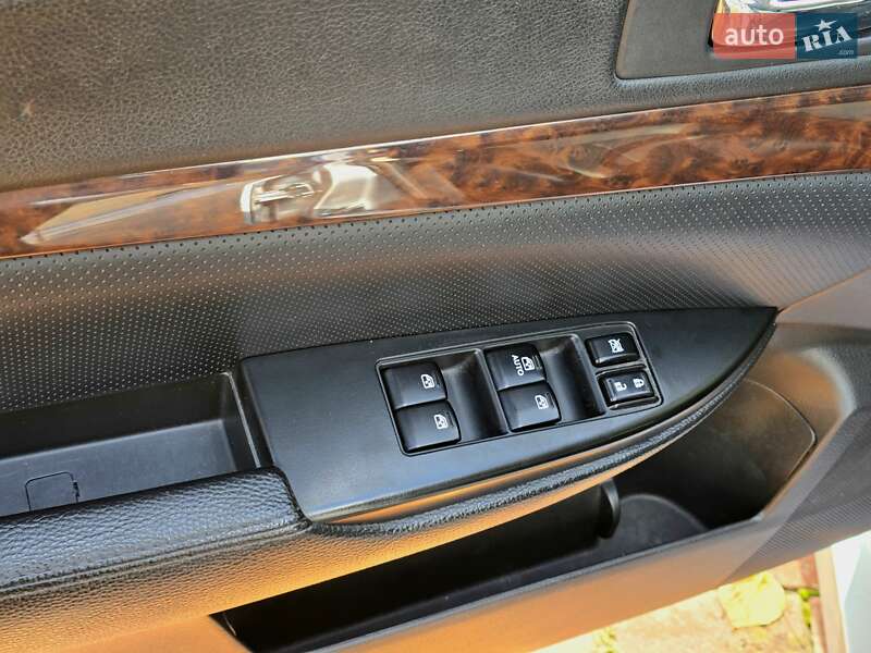 Седан Subaru Legacy 2012 в Харькове