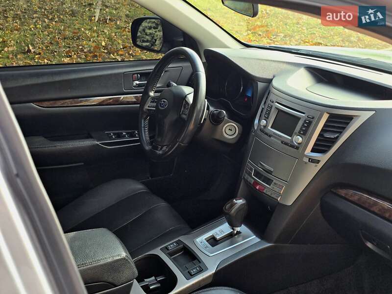 Седан Subaru Legacy 2012 в Харькове