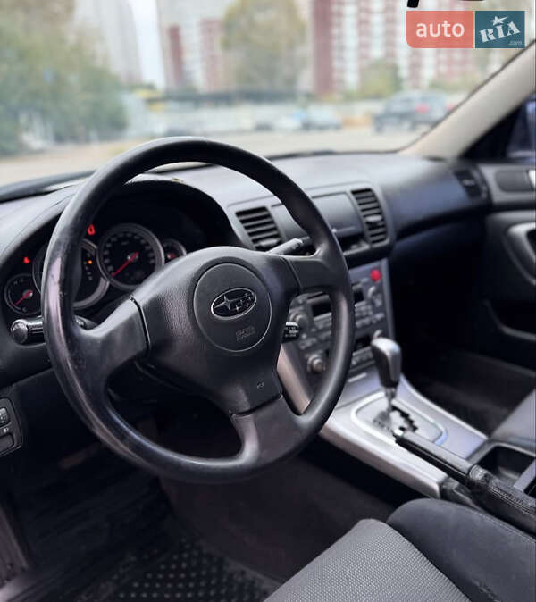 Седан Subaru Legacy 2006 в Києві