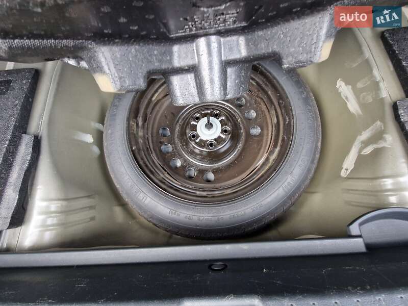 Седан Subaru Legacy 2021 в Днепре