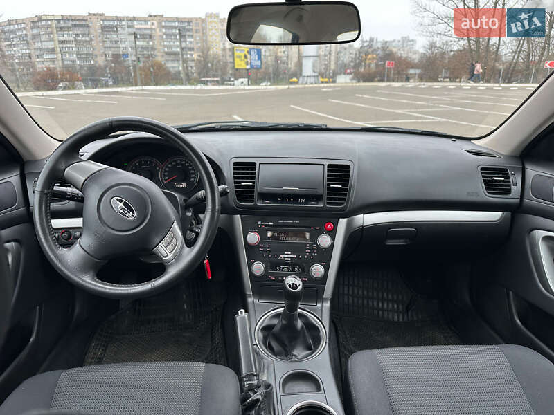 Седан Subaru Legacy 2008 в Киеве