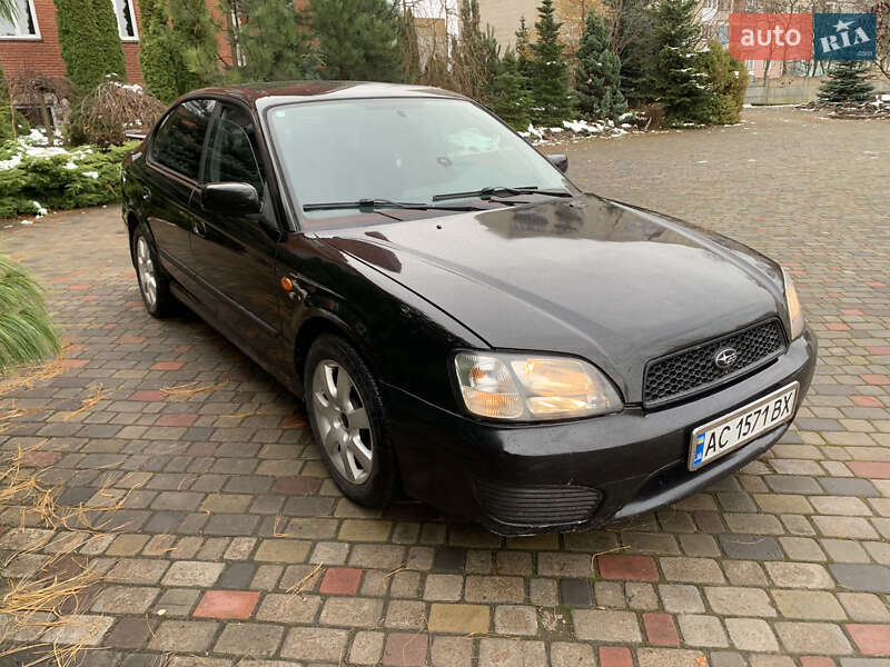 Седан Subaru Legacy 2003 в Нововолынске