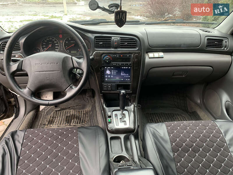 Седан Subaru Legacy 2003 в Нововолынске