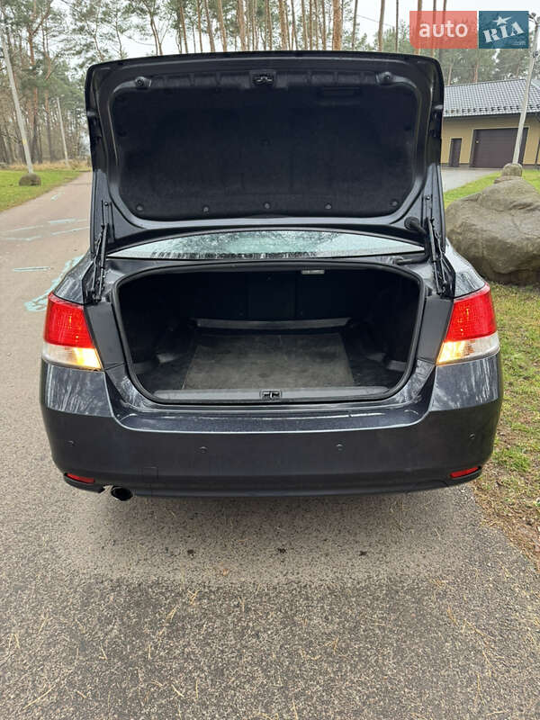 Седан Subaru Legacy 2010 в Житомирі