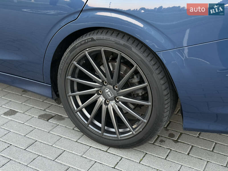 Седан Subaru Legacy 2019 в Львові