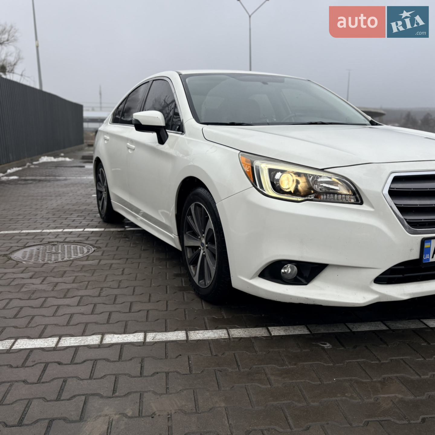 2015 Subaru Legacy - мініатюра 2
