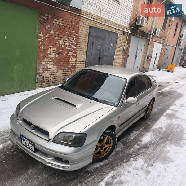 Subaru Legacy 2000
