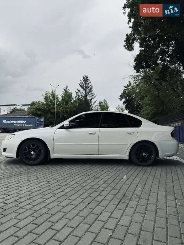 Седан Subaru Legacy 2008 в Житомире