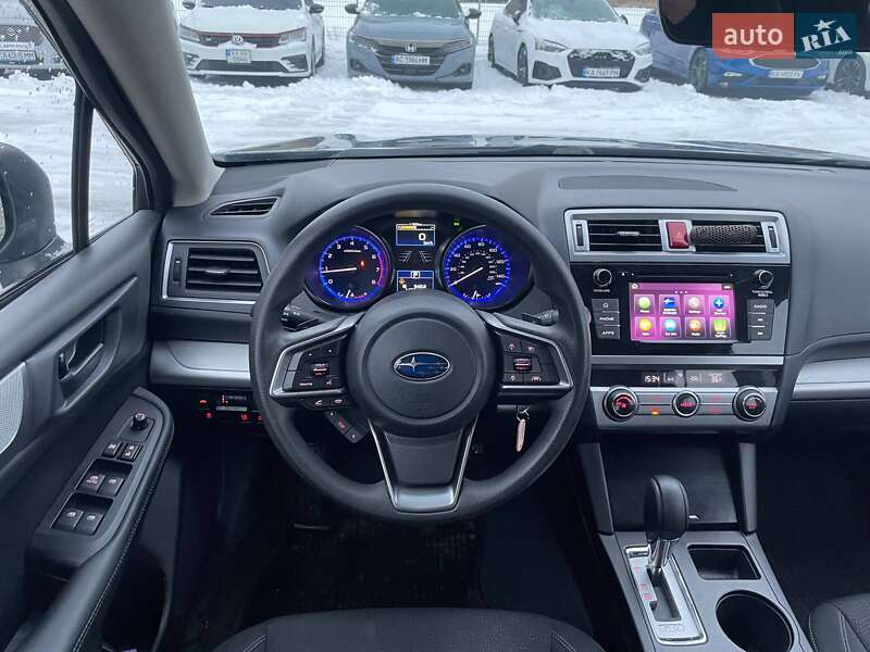 Седан Subaru Legacy 2019 в Киеве