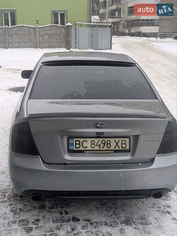 Седан Subaru Legacy 2006 в Львове