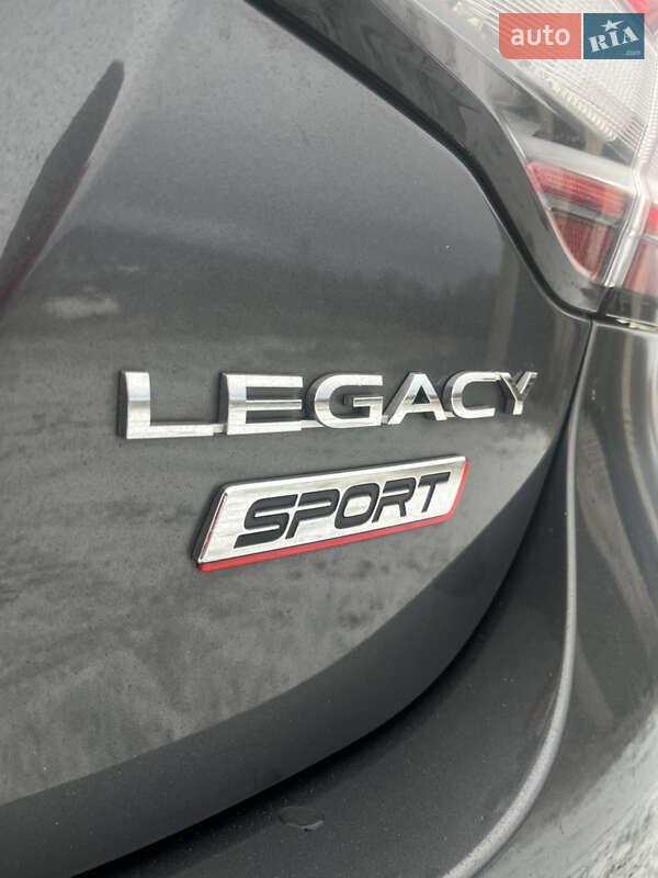 Седан Subaru Legacy 2019 в Харькове