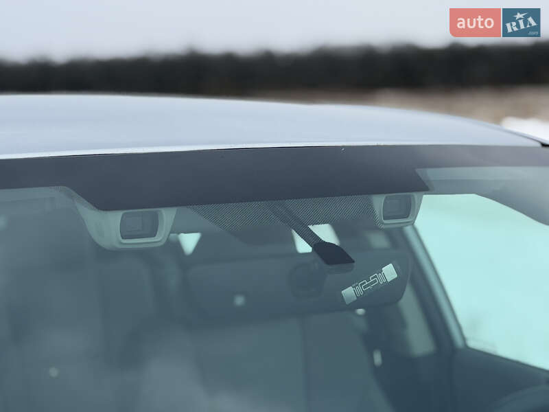 Седан Subaru Legacy 2019 в Виннице