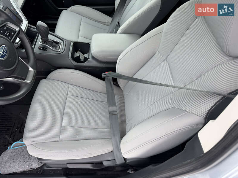 Седан Subaru Legacy 2019 в Виннице