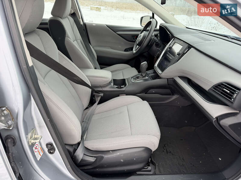 Седан Subaru Legacy 2019 в Виннице