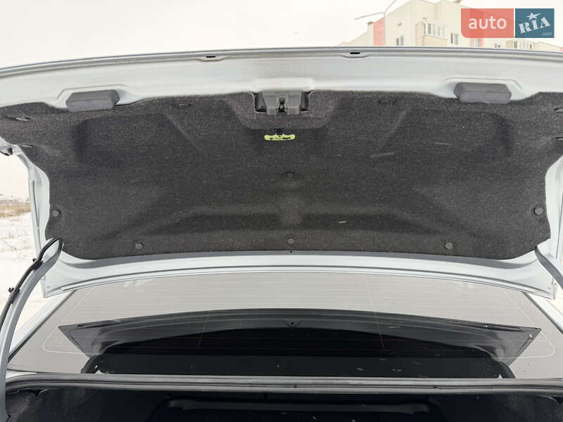 Седан Subaru Legacy 2019 в Виннице