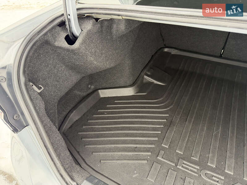 Седан Subaru Legacy 2019 в Виннице