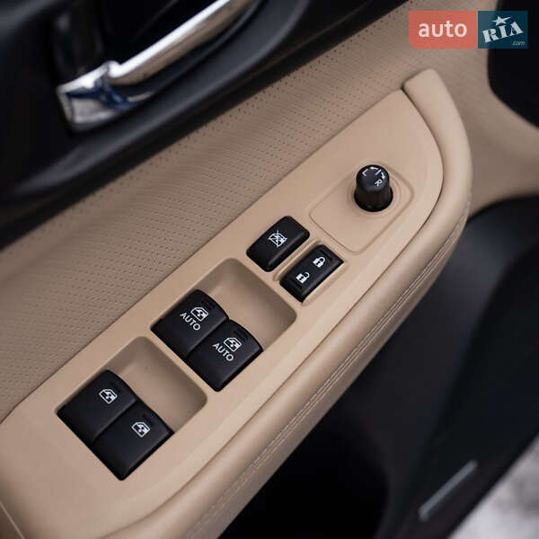 Седан Subaru Legacy 2015 в Днепре