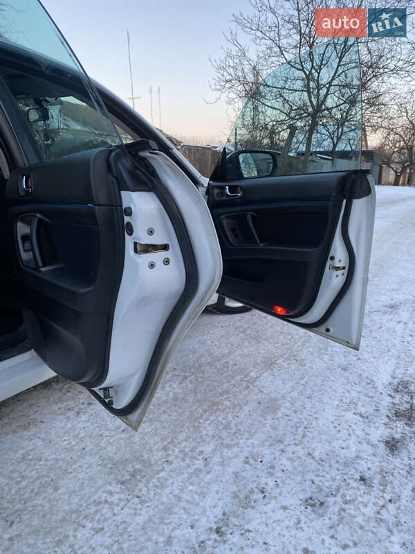 Седан Subaru Legacy 2006 в Кременчуге