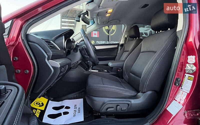 Седан Subaru Legacy 2019 в Стрые