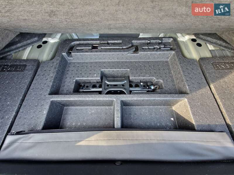 Седан Subaru Legacy 2020 в Днепре