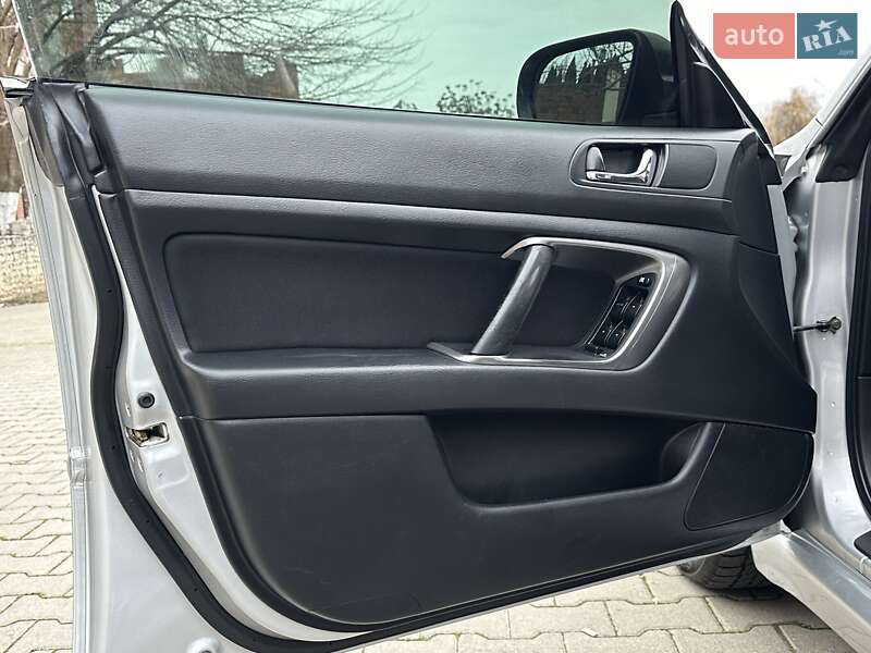 Седан Subaru Legacy 2006 в Одессе