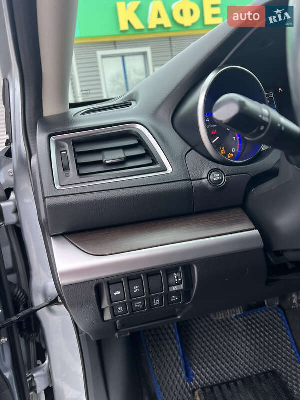 Седан Subaru Legacy 2016 в Борисполе