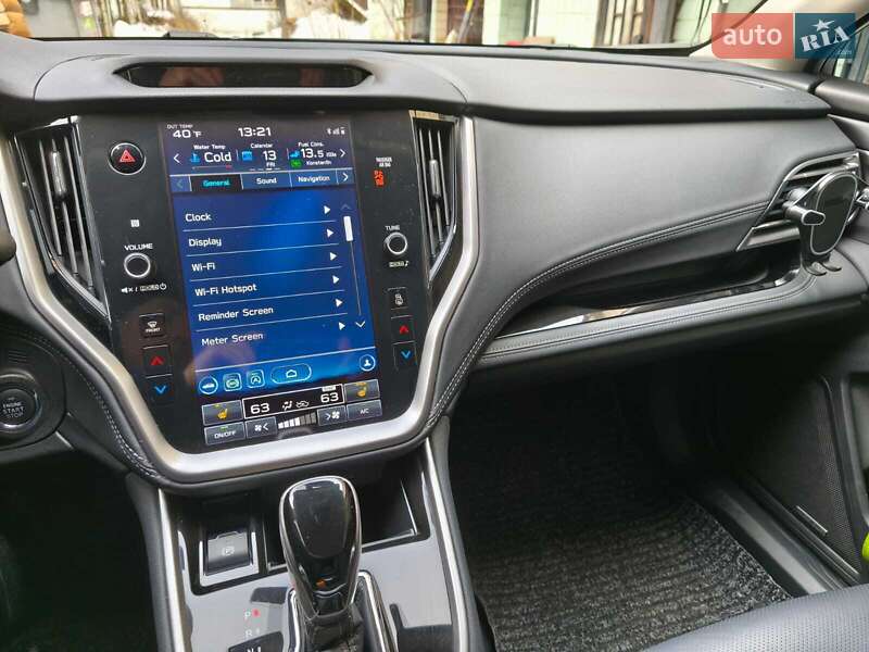 Седан Subaru Legacy 2022 в Киеве