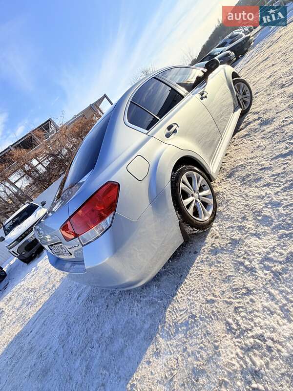 Седан Subaru Legacy 2013 в Вінниці