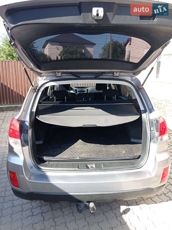 Універсал Subaru Legacy 2011 в Самборі