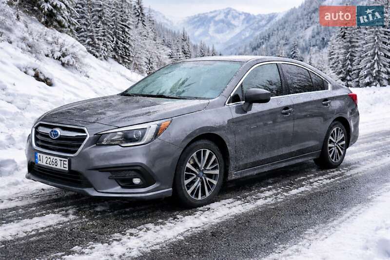Седан Subaru Legacy 2018 в Киеве
